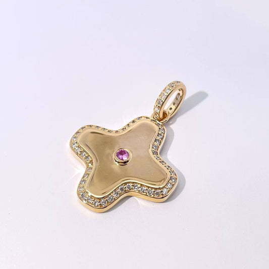 Mezéka Cross Pendant