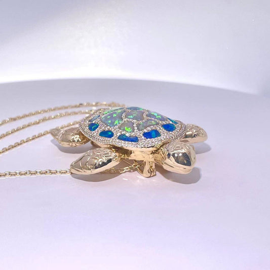 Mezéka Turtle Brooch-Pendant