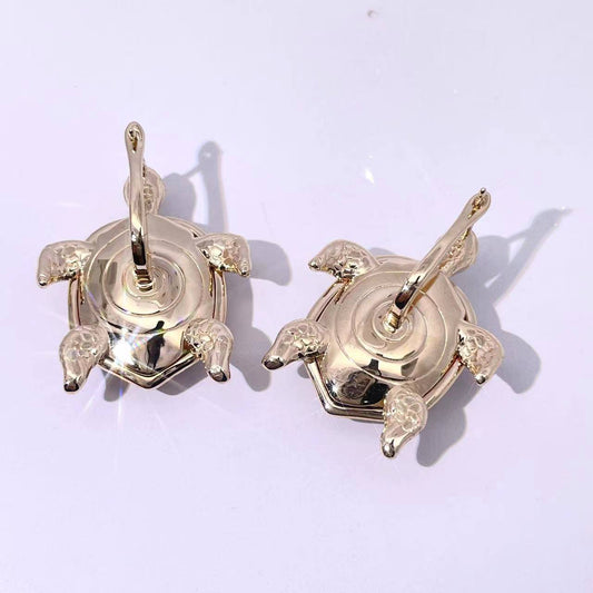 Mezéka Turtle Earrings